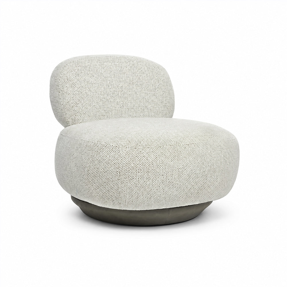 Oakenfield Lounge Chair
