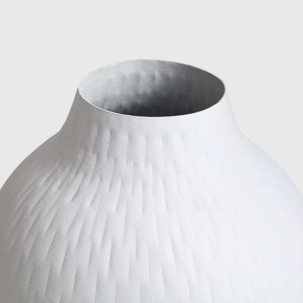 Trailwood Vase - Living Shapes