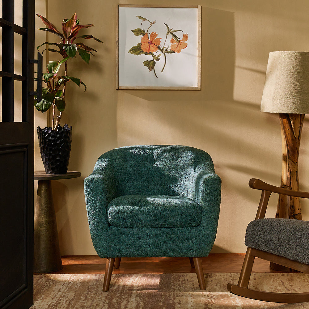 Pinewood Lounge Chair