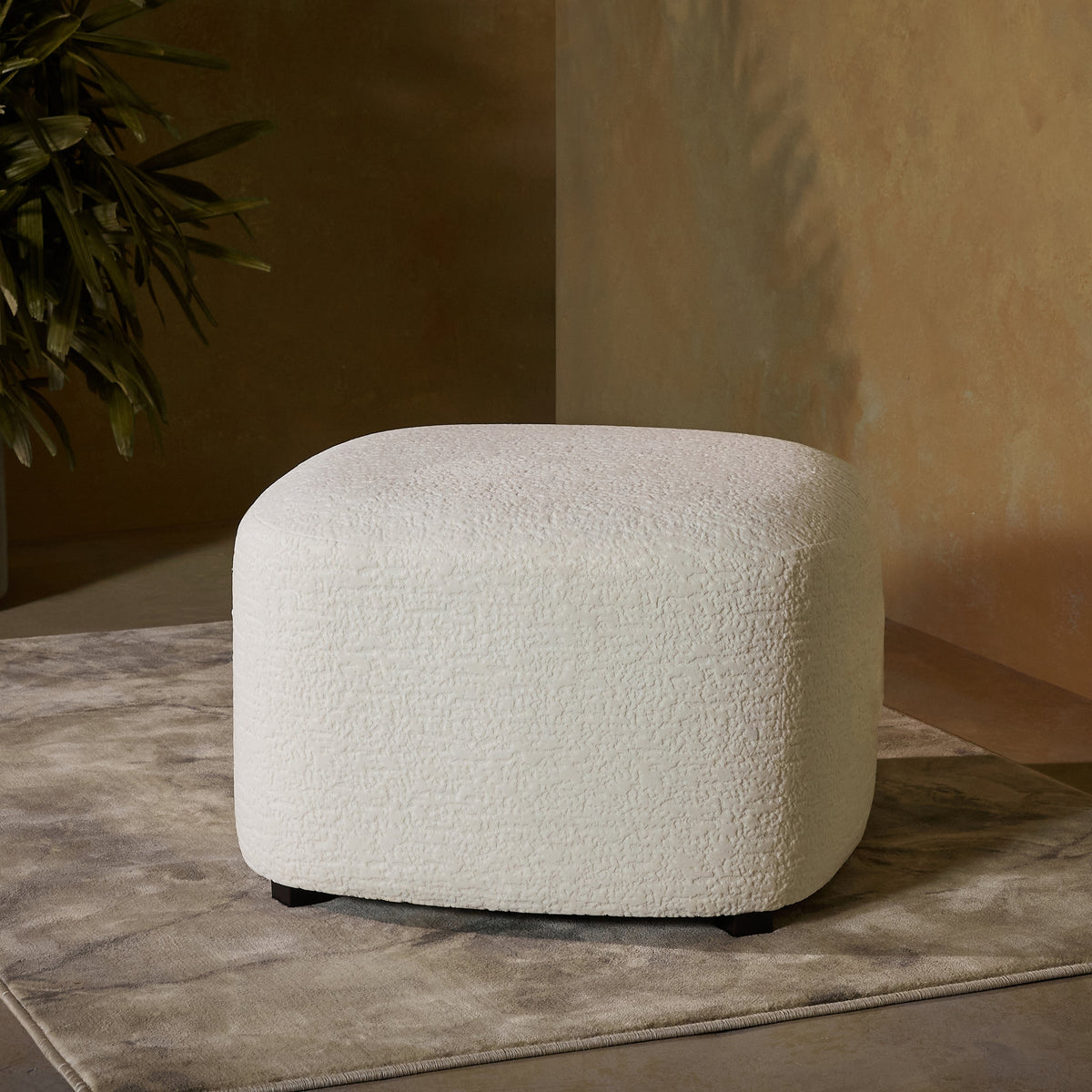 Clover Pouf