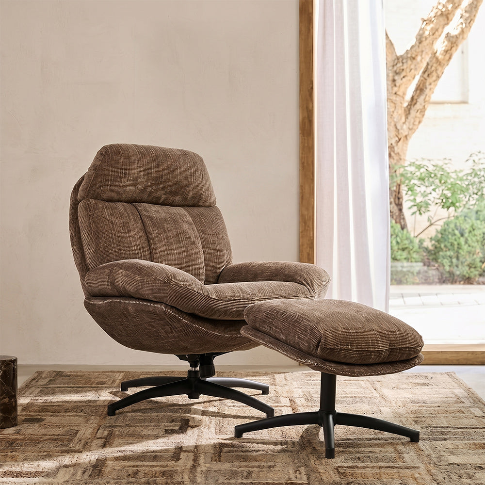Knoll Chair with Ottoman