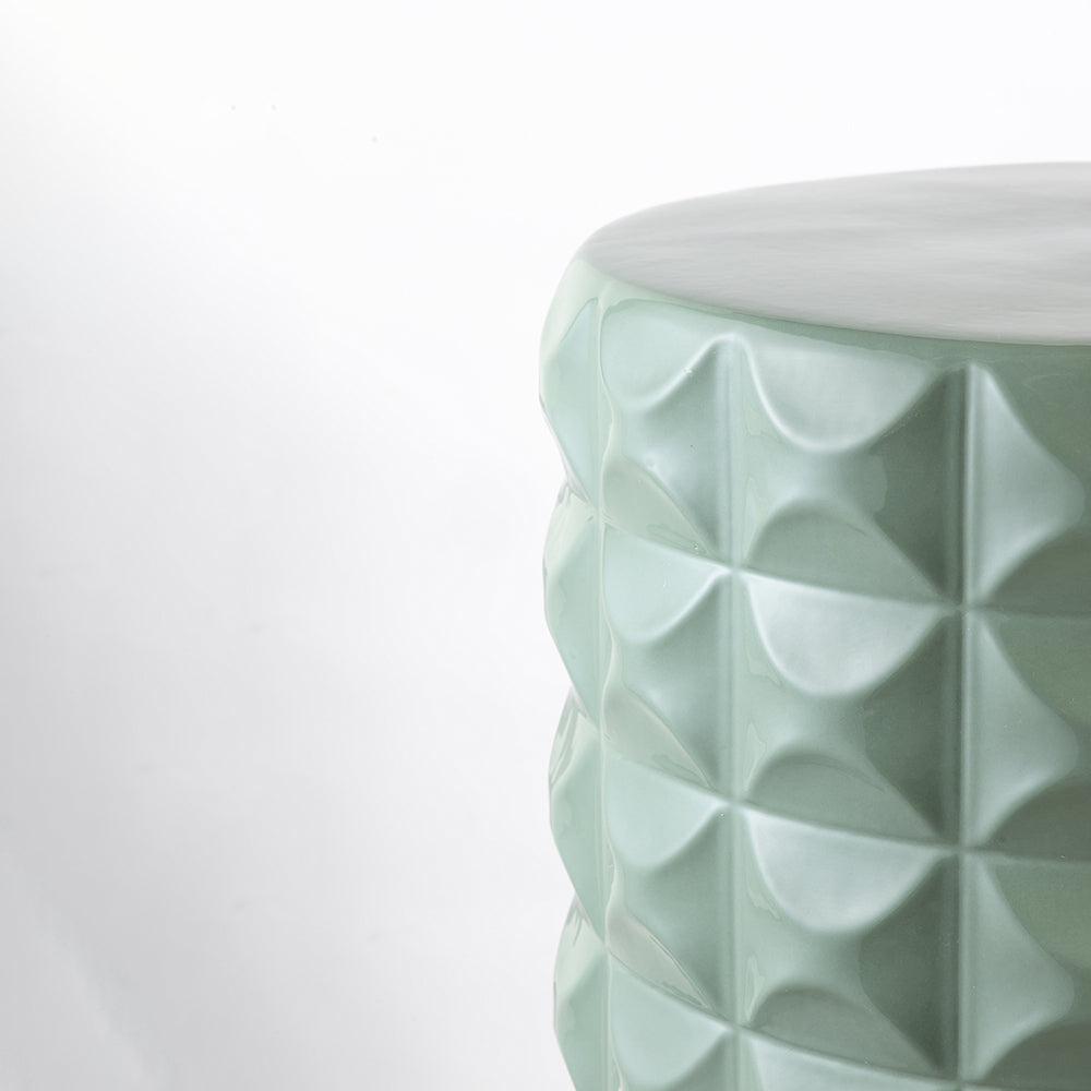 Overlook Outdoor Stool