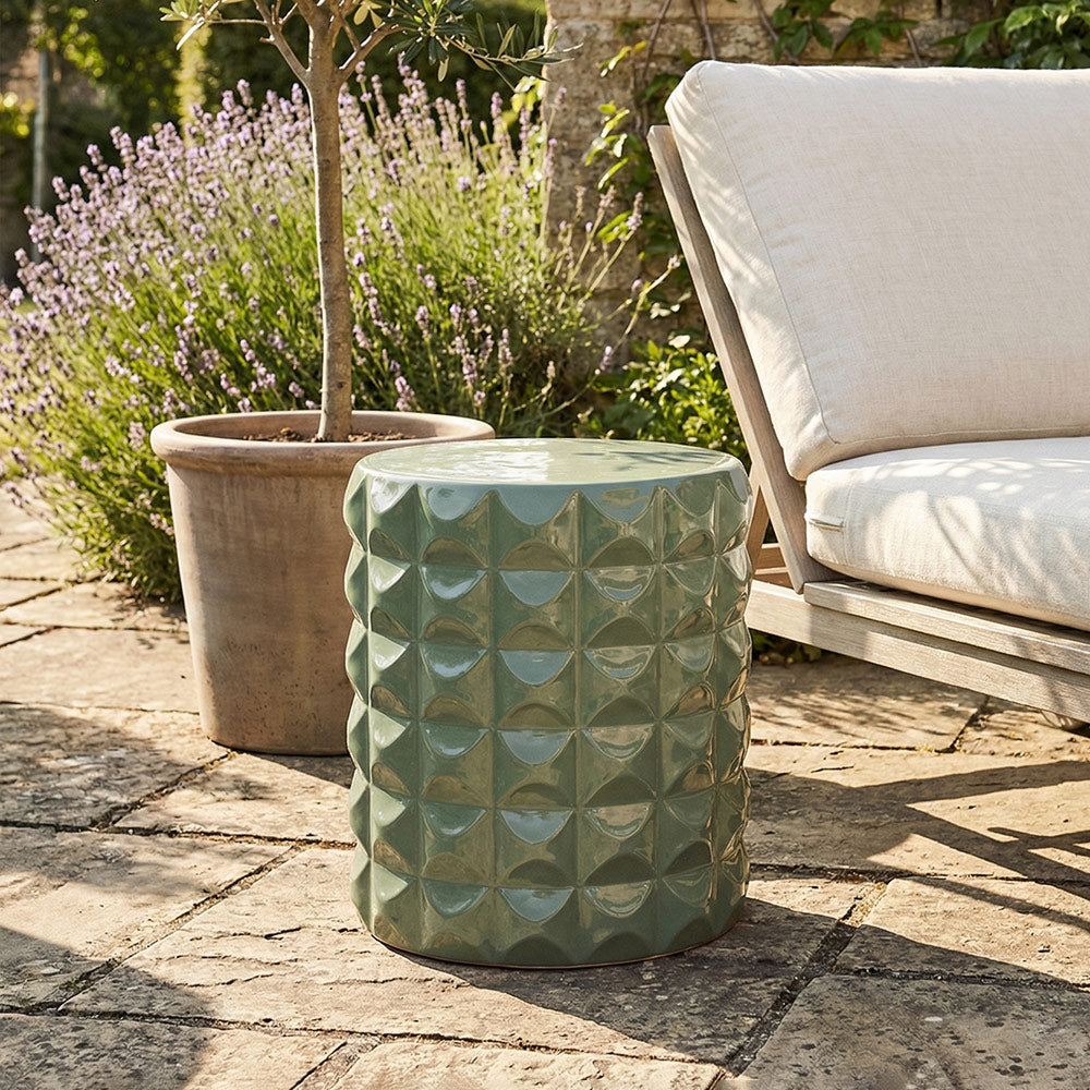 Overlook Outdoor Stool
