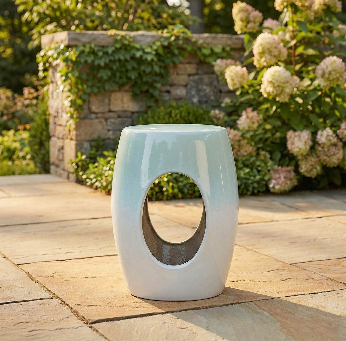 Horizon Outdoor Stool