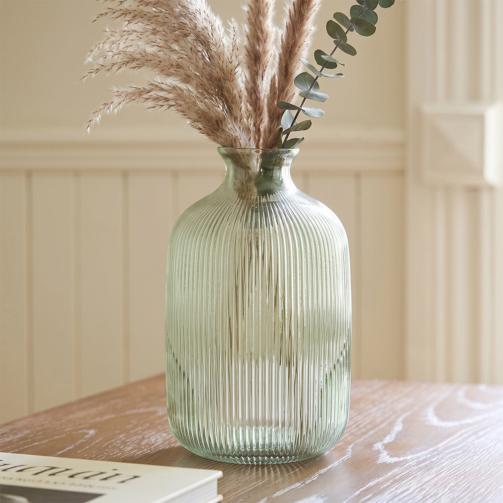 Larchmont Table Vase