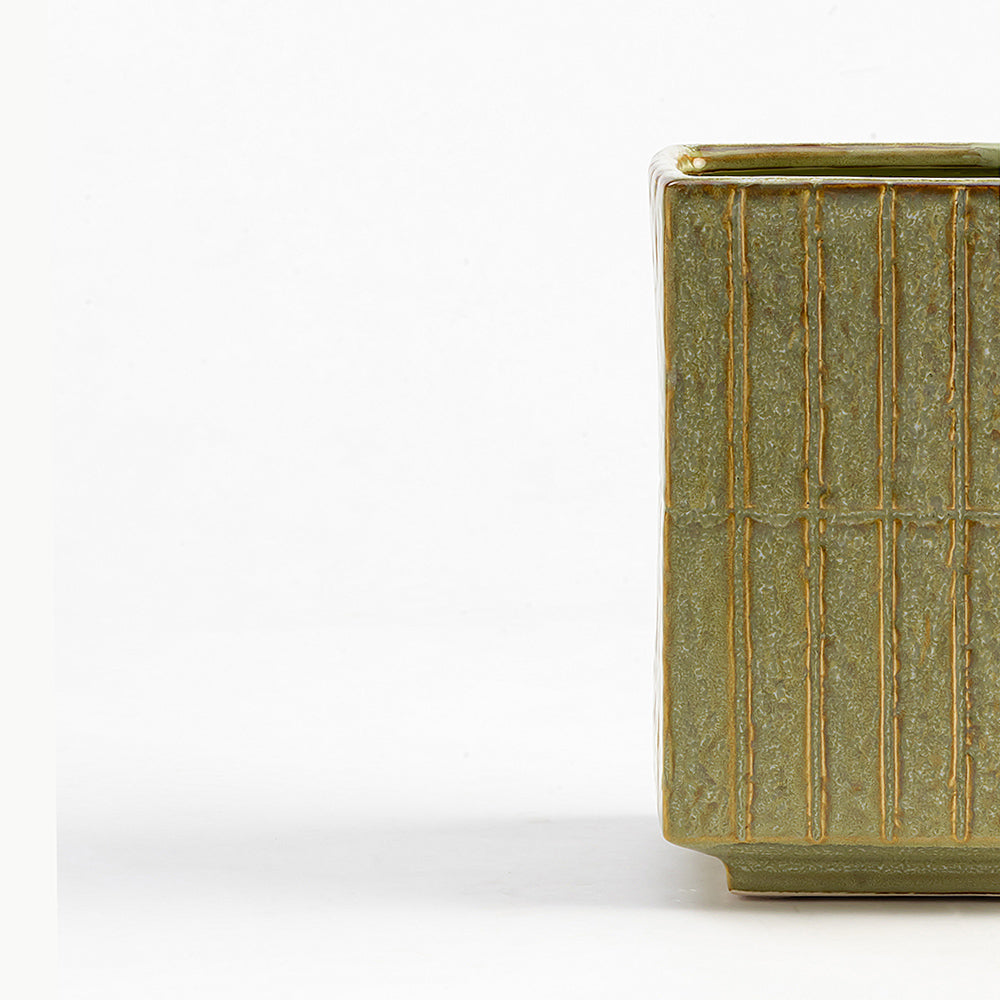 Heathfield Table Vase