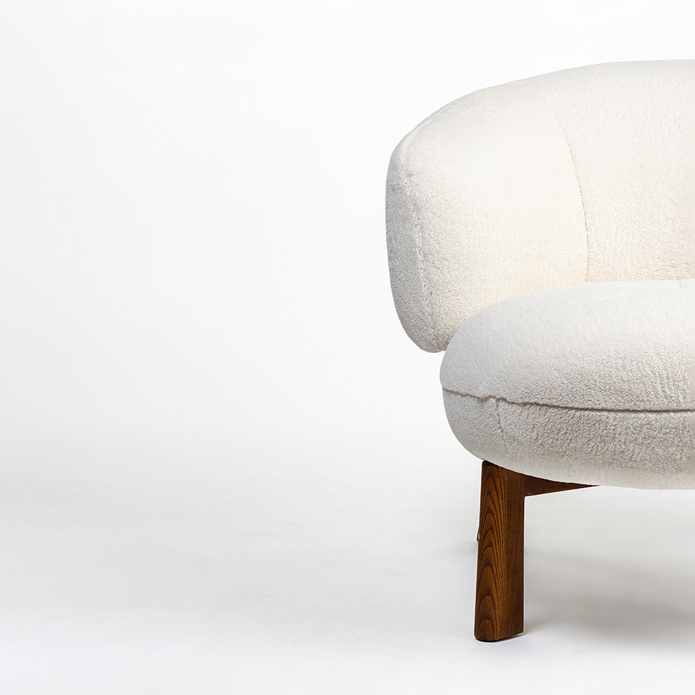 Thorn Lounge Chair