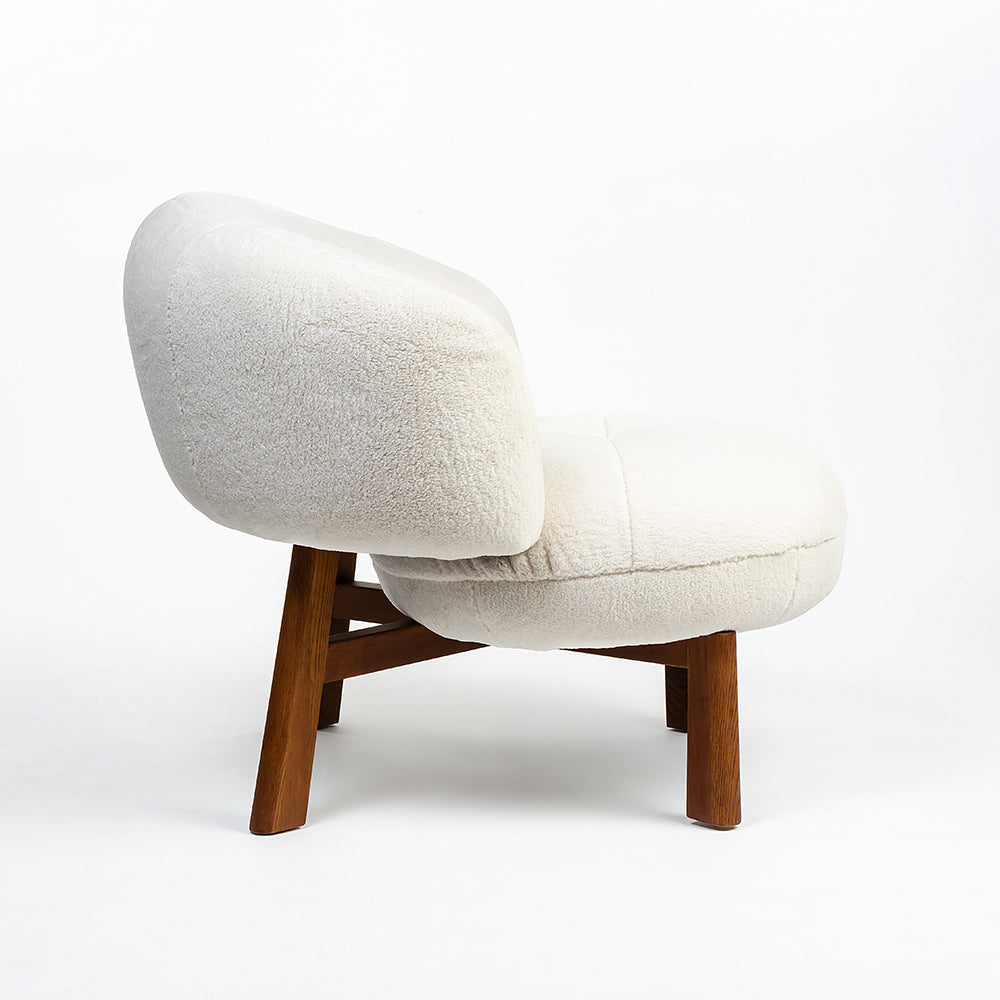 Thorn Lounge Chair