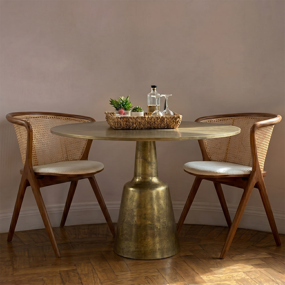 Greenwich 4-Seater Dining Table