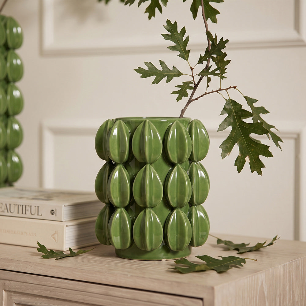 Wren Table Vase