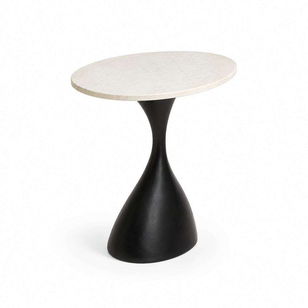Rushbrook Accent Table (4)